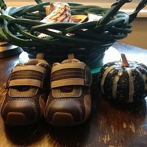 Pediped Sneakers Size 23, 6.5-7 Brown Oxford